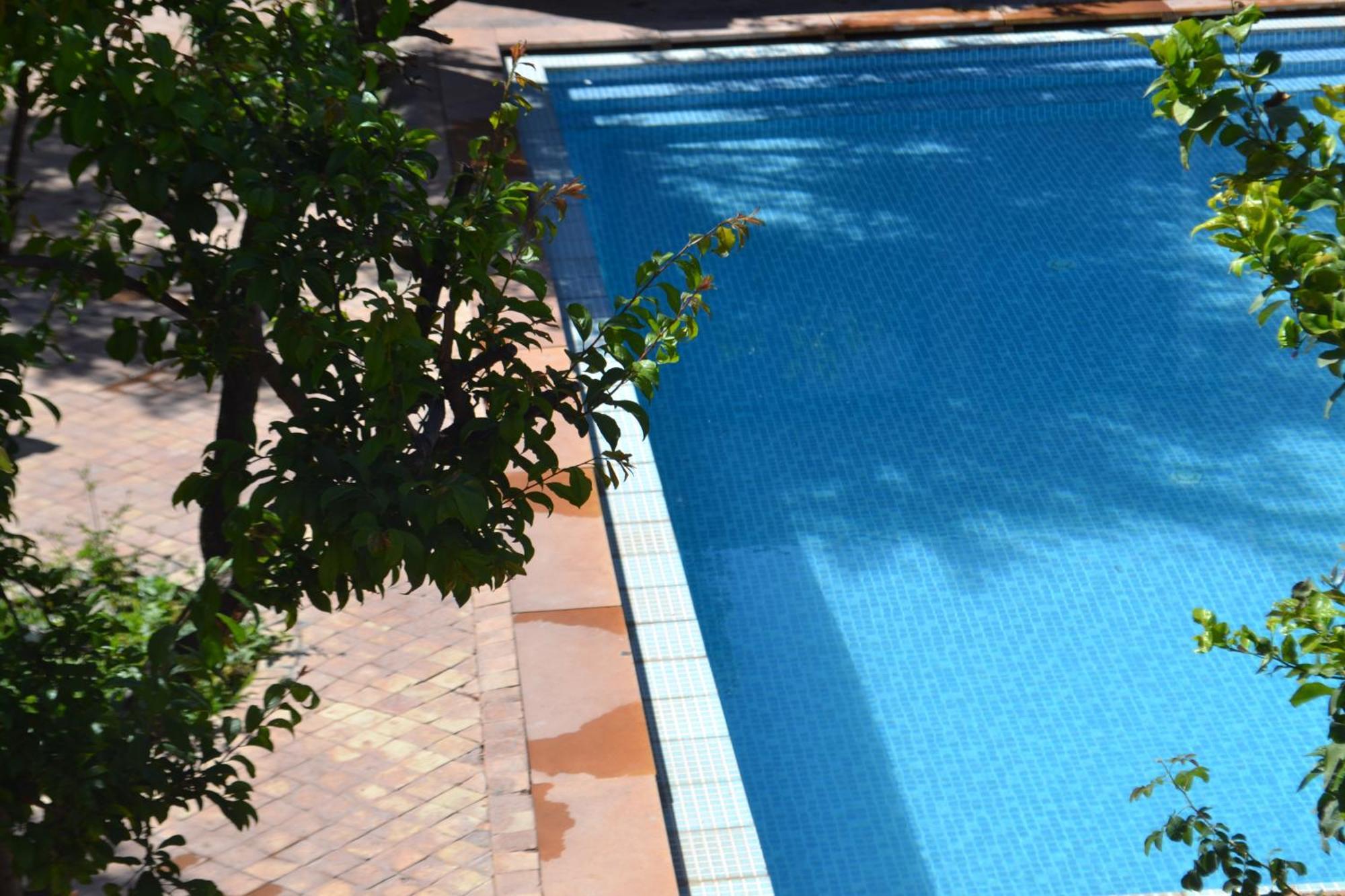Villa Quince Уирган Екстериор снимка